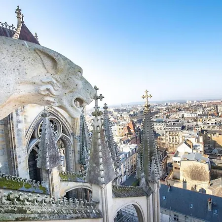 View, Pool And On The Champagne Vineyard Lägenhet *