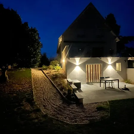 Appartement View, Pool And On The Champagne Vineyard Saint-Thierry